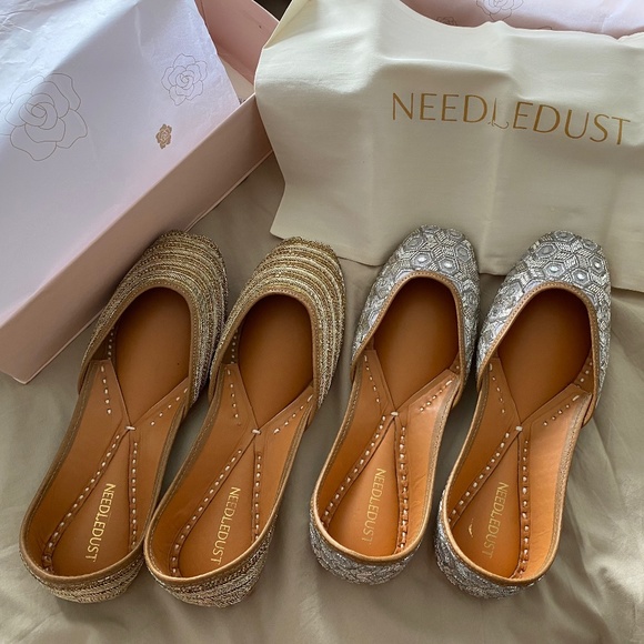 Silver Juttis - Indian dress shoes/flats - Picture 2 of 9